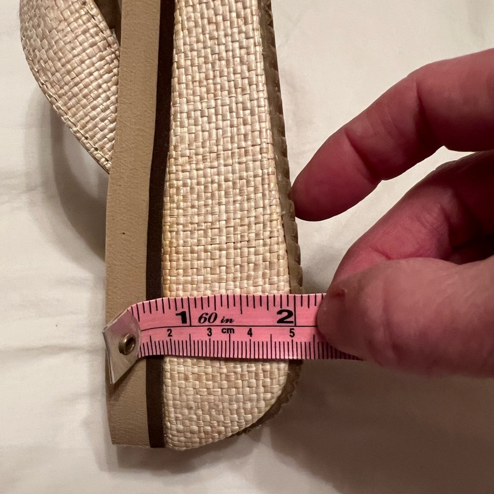 Volatile flip flops NWB size 7 - Picture 4 of 6